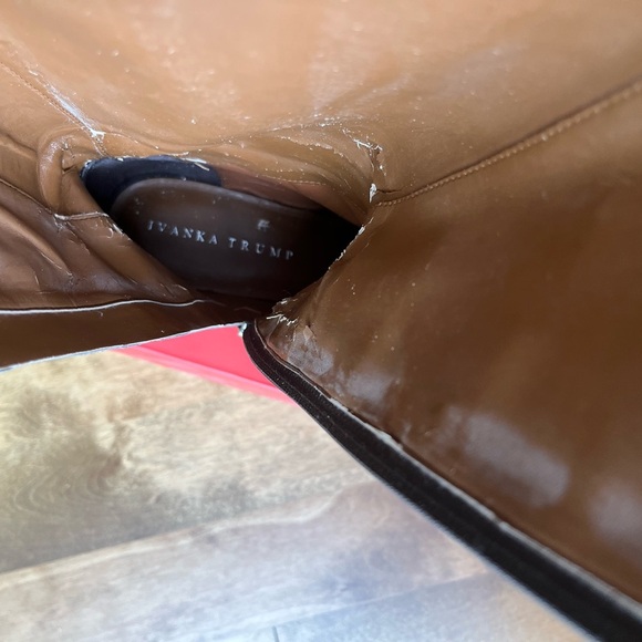 Ivanka Trump Brown Suede Boots Sz 8 - Picture 15 of 16